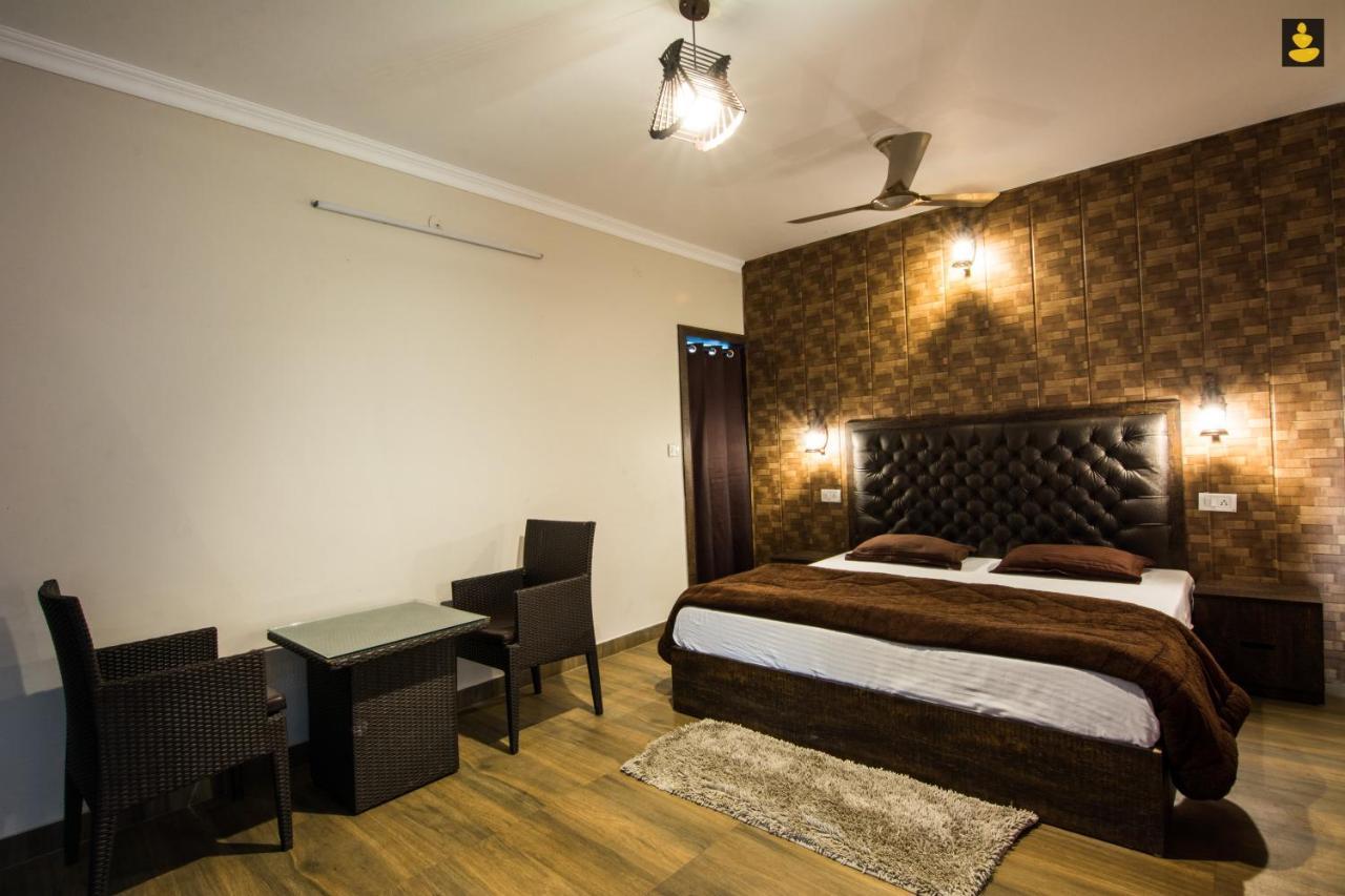 Sahastradhara Riverresort Dehradun Exteriör bild